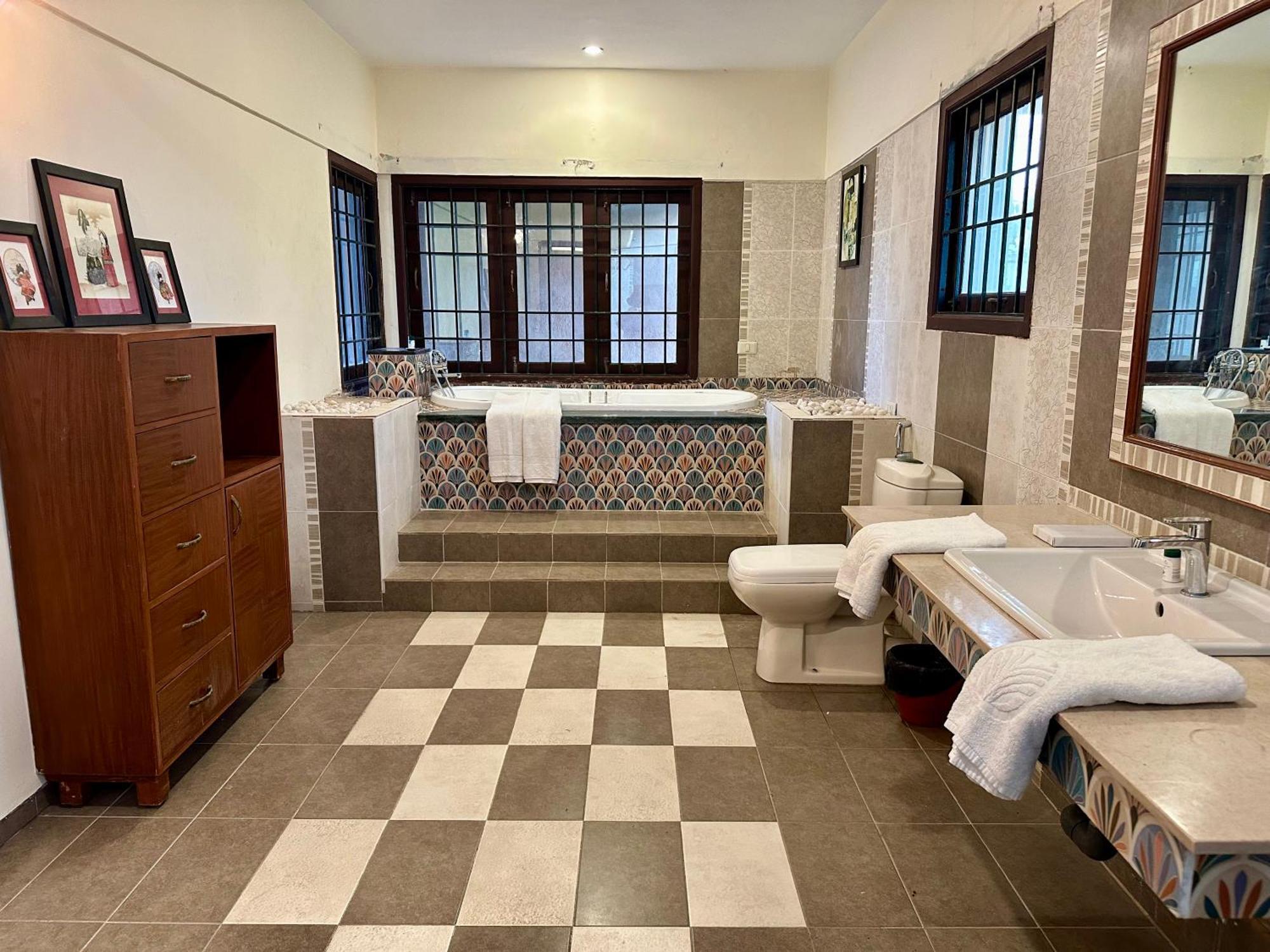 Costa Verde Luxury Seafront Villa 钦奈 外观 照片